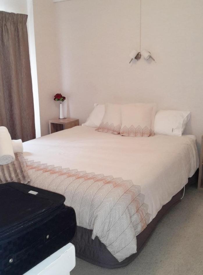 Esquire Motel Mangonui Buitenkant foto